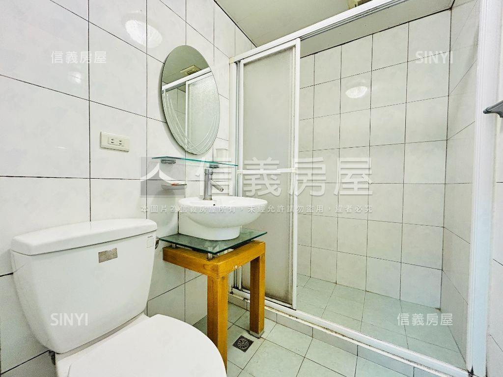 溫馨美妝三房前後陽台房屋室內格局與周邊環境