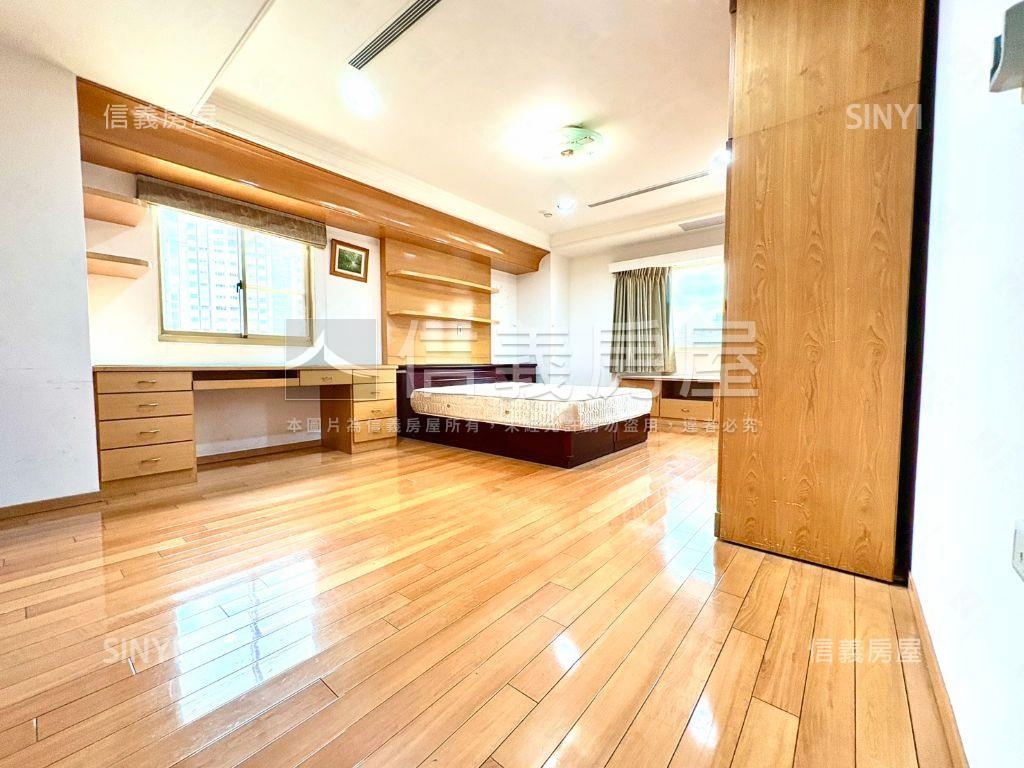 至善珍寶珍稀釋出房屋室內格局與周邊環境