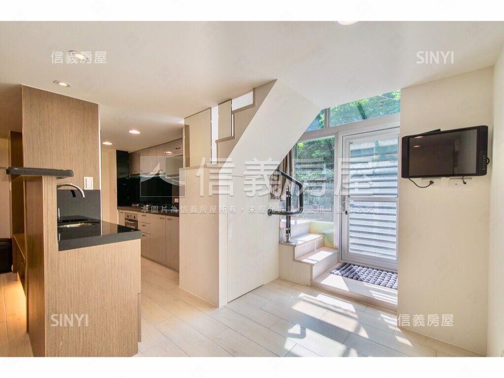 大直最摩登近捷運美屋房屋室內格局與周邊環境