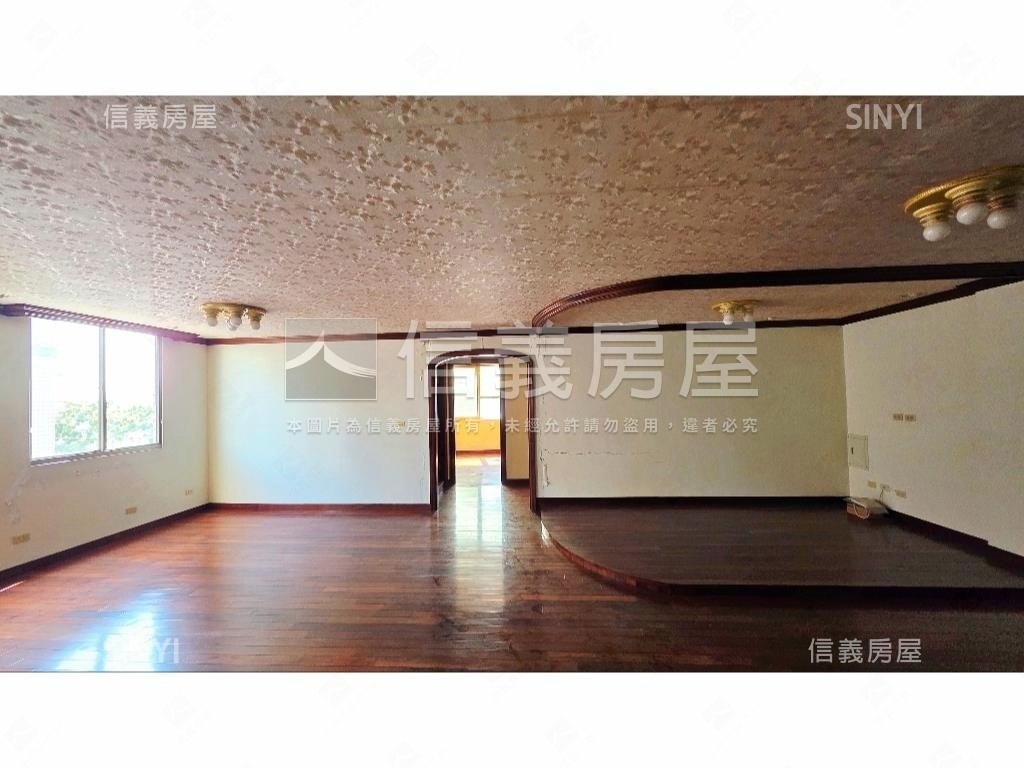 府安路約九米寬金店面房屋室內格局與周邊環境