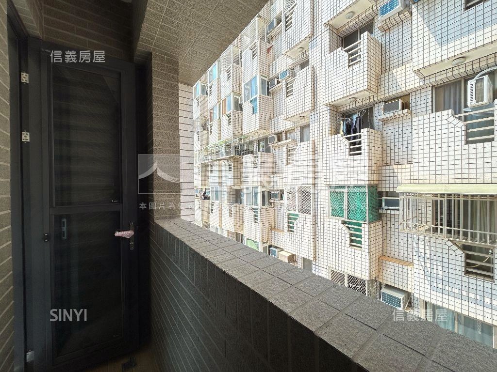 品良東大萌朝南２房平車位房屋室內格局與周邊環境