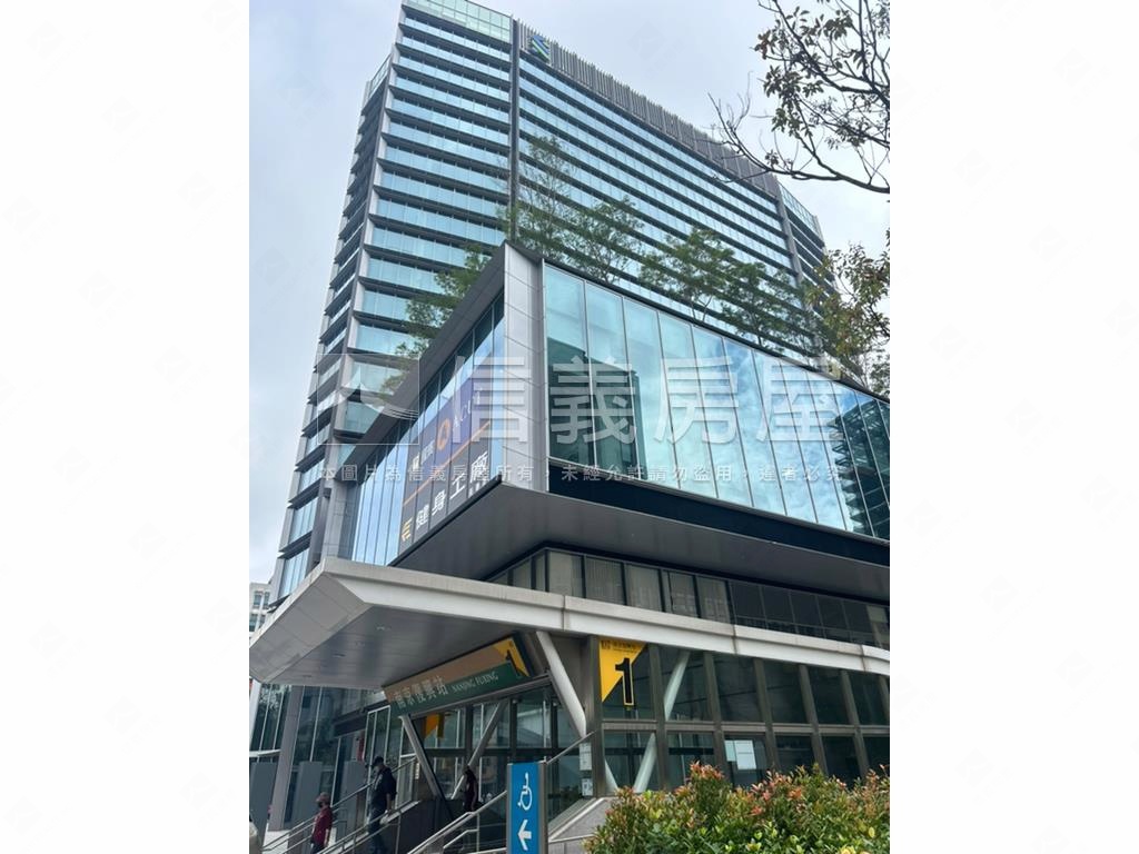 南京東路稀有純辦房屋室內格局與周邊環境