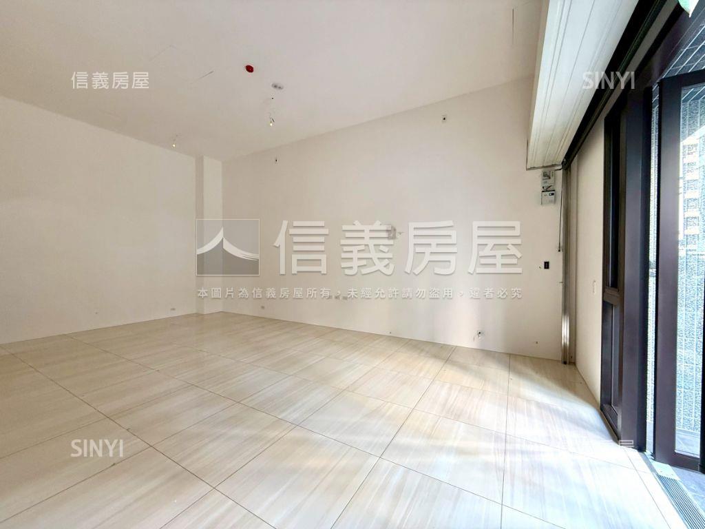 富宇明星綻全新收租店面房屋室內格局與周邊環境