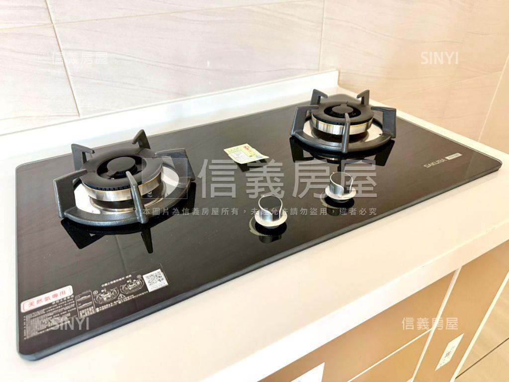 富宇明星綻全新收租店面房屋室內格局與周邊環境