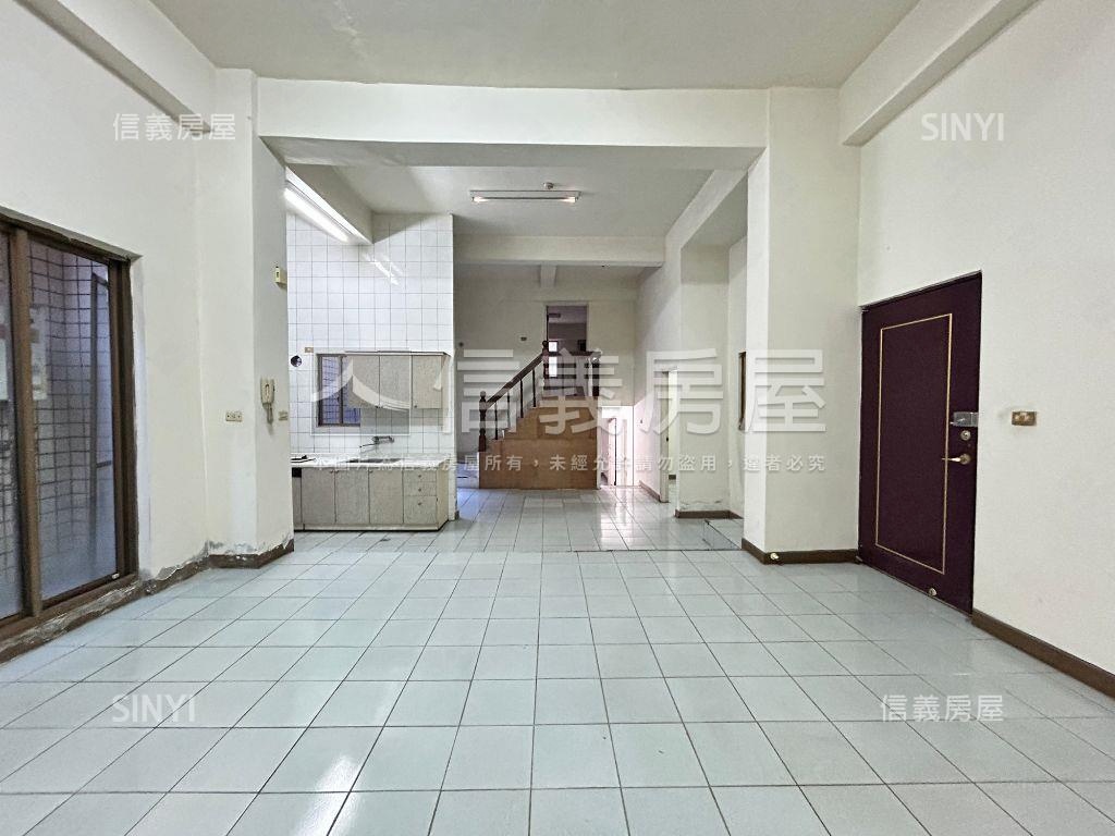 ☆辦公自住兩相宜房屋室內格局與周邊環境