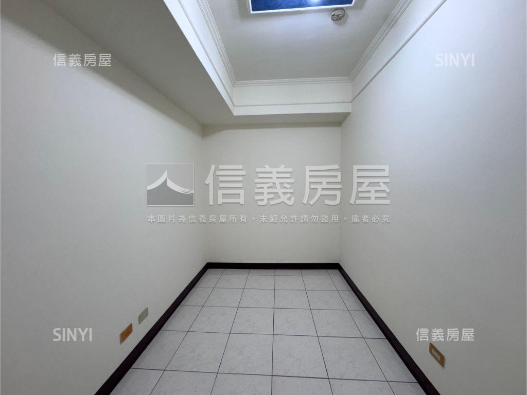 後港皇家電梯兩房房屋室內格局與周邊環境