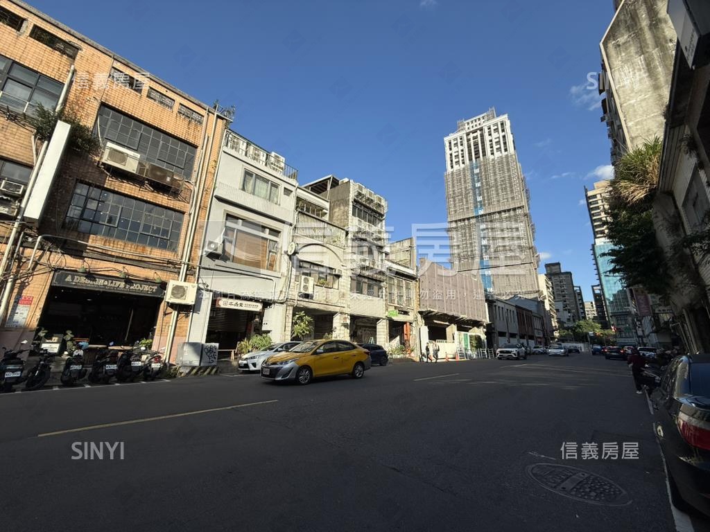 稀有埕家邊間兩房車房屋室內格局與周邊環境