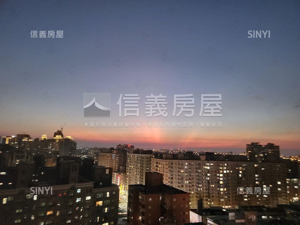 藝文特區。樓中樓美宅房屋室內格局與周邊環境