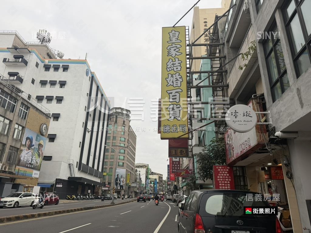 民生路燙金雙店面房屋室內格局與周邊環境