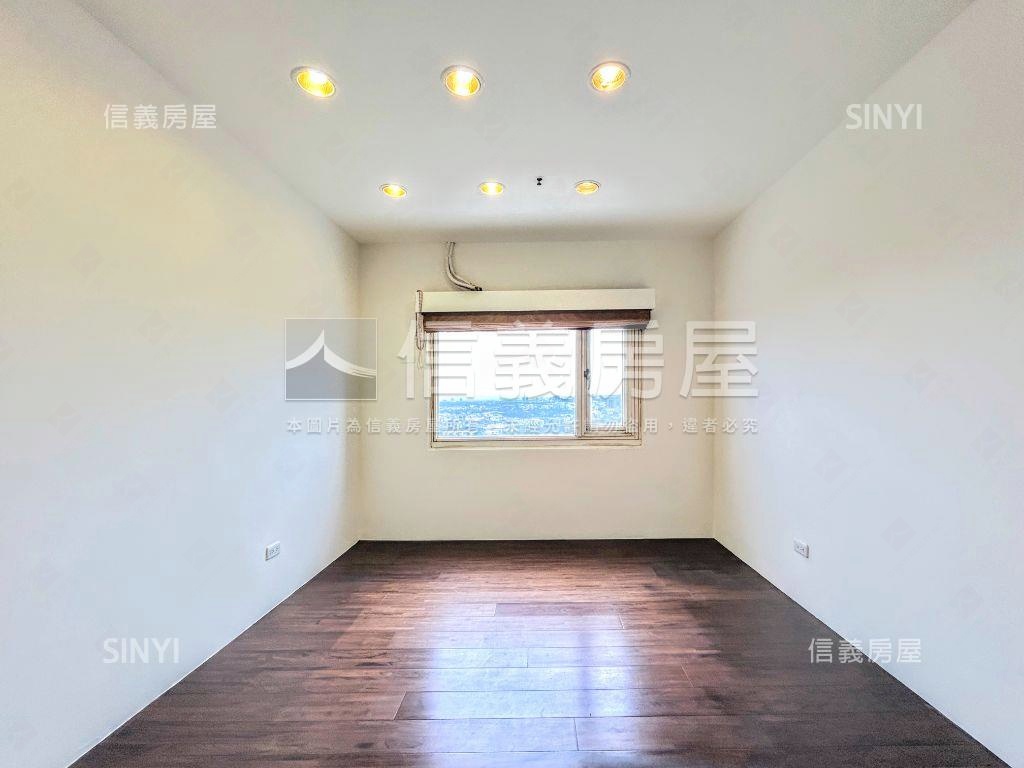 中悅桂冠✰景觀頂樓大四房房屋室內格局與周邊環境