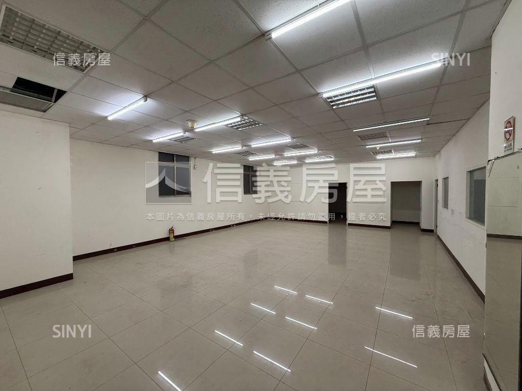 大稻埕唯我獨尊三百坪店辦房屋室內格局與周邊環境