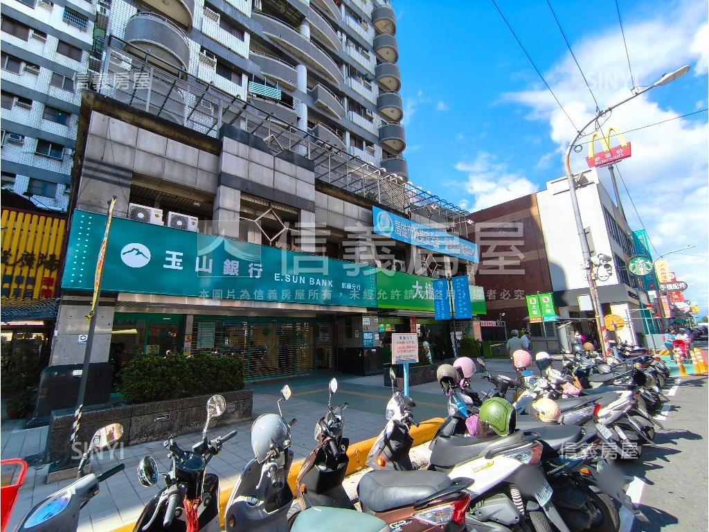 瑞隆麥當勞正對面透店房屋室內格局與周邊環境