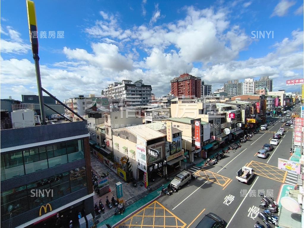 瑞隆麥當勞正對面透店房屋室內格局與周邊環境