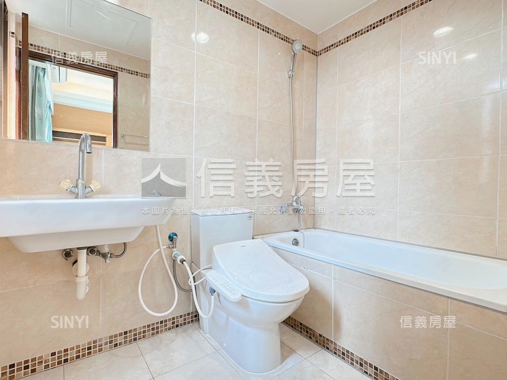 榮總西雅圖寬大三房雙陽台房屋室內格局與周邊環境