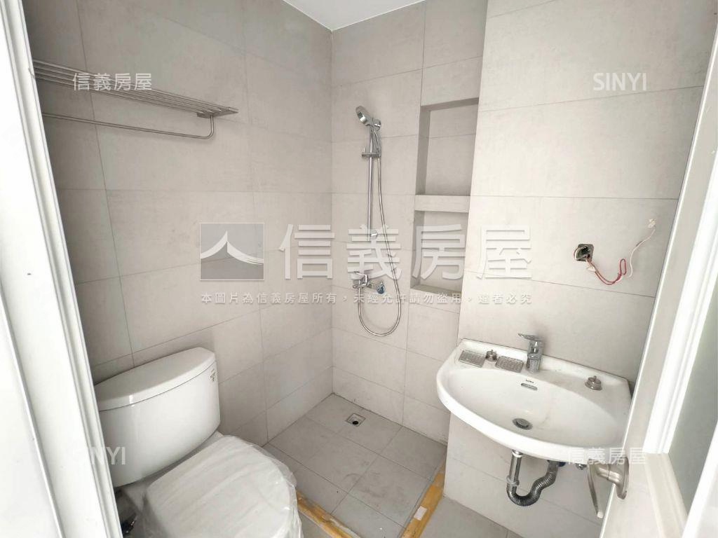 近清大交大透天店面房屋室內格局與周邊環境