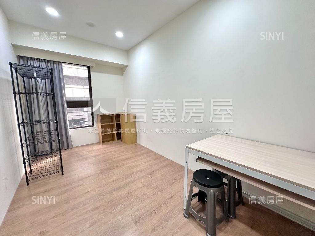 昇陽鵬城亮麗美３房房屋室內格局與周邊環境