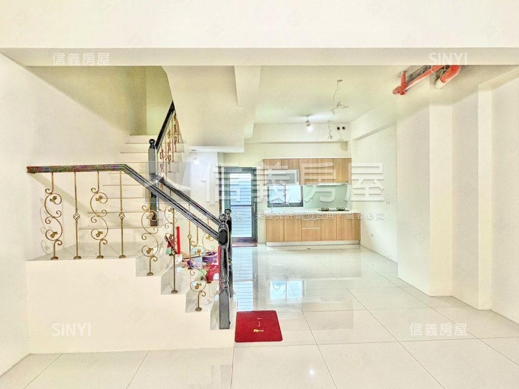 楊梅臨路【透天別墅】房屋室內格局與周邊環境
