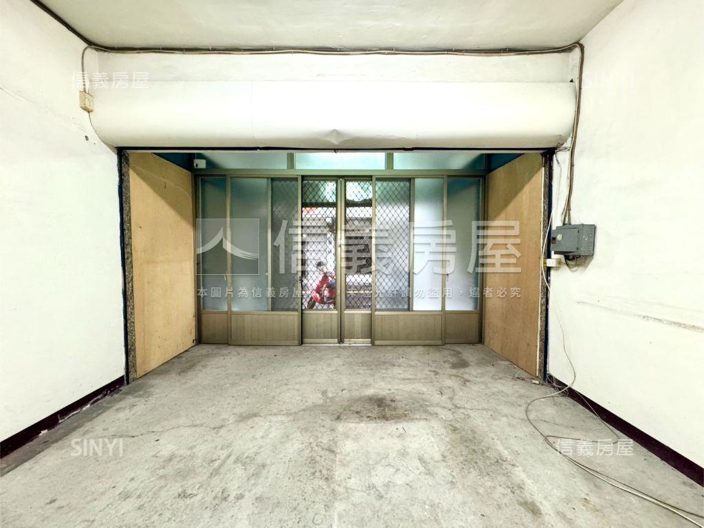 正８米活路約３０坪透天房屋室內格局與周邊環境