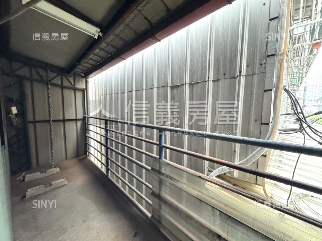 正８米活路約３０坪透天房屋室內格局與周邊環境