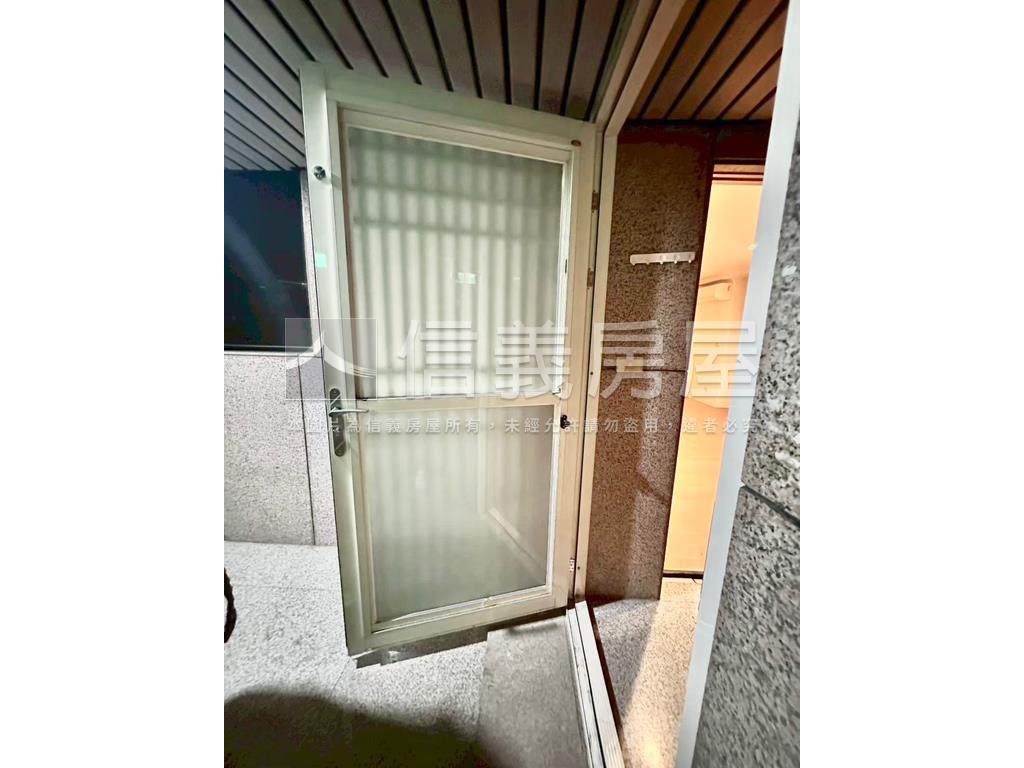 西屯中科里仁高樓裝潢宅房屋室內格局與周邊環境
