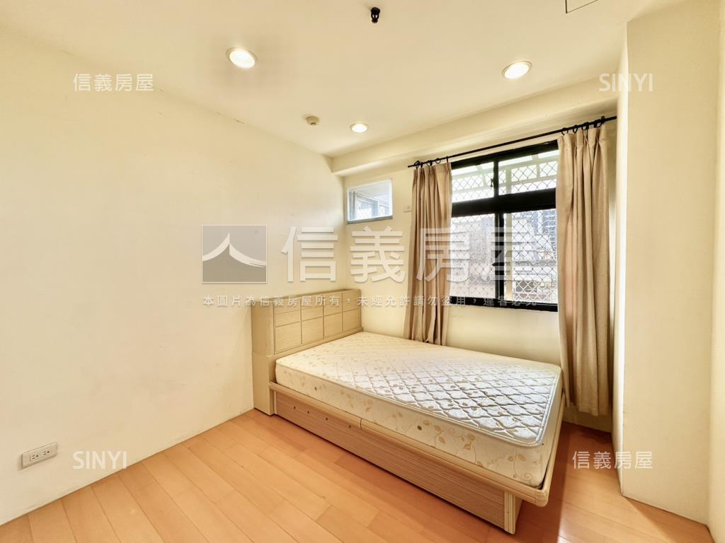 西屯中科里仁高樓裝潢宅房屋室內格局與周邊環境