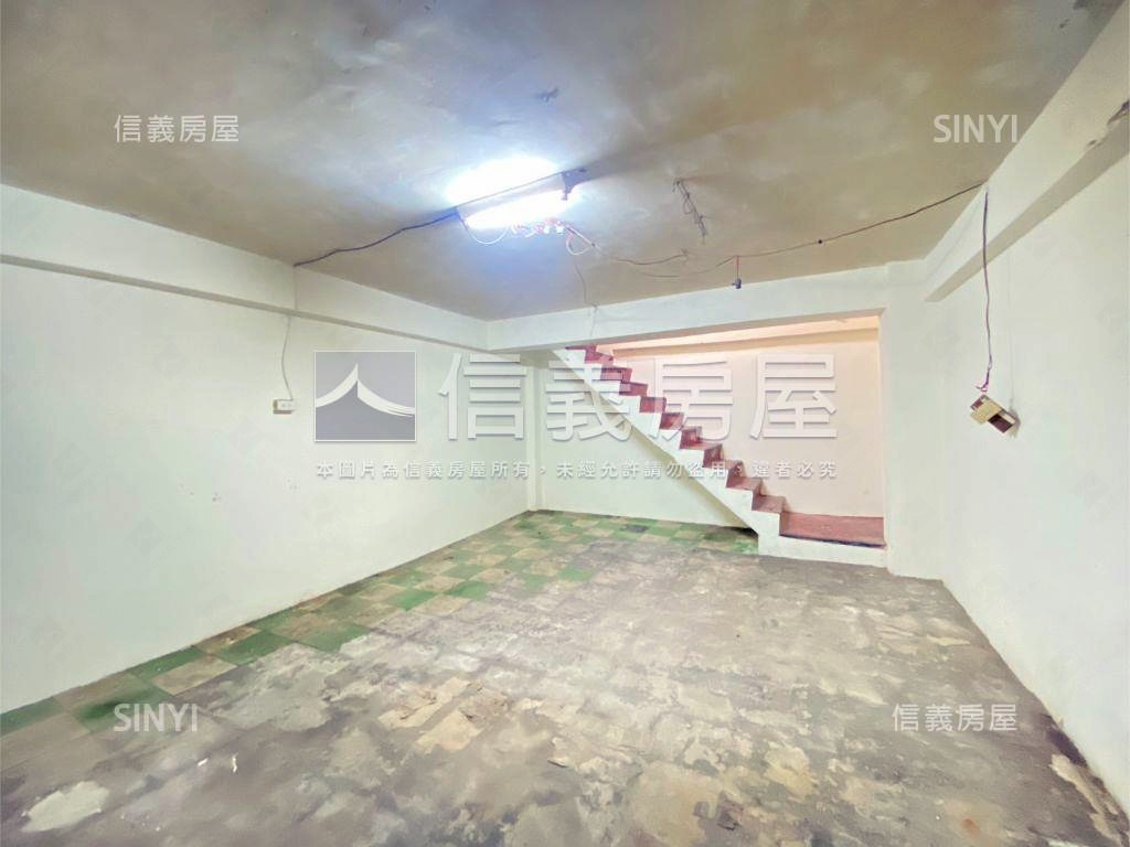 大德街１＋２樓角店房屋室內格局與周邊環境