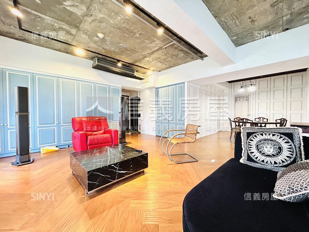 現代米羅美妝豪邸房屋室內格局與周邊環境
