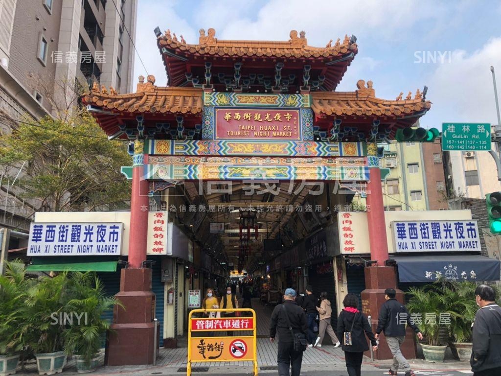 人潮錢潮邊間面寬金店房屋室內格局與周邊環境