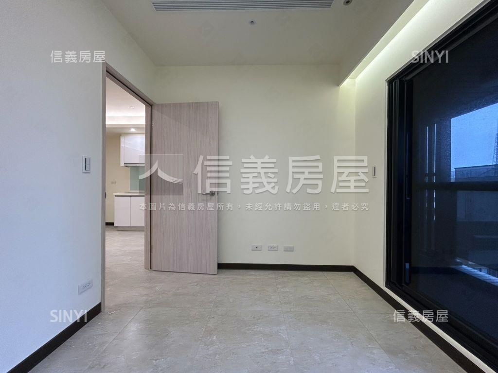 河畔大陽台方正美居房屋室內格局與周邊環境