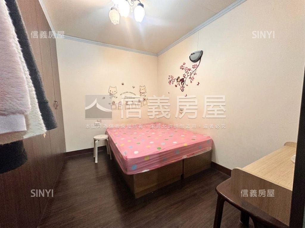 龜山區綠野一街透天房屋室內格局與周邊環境