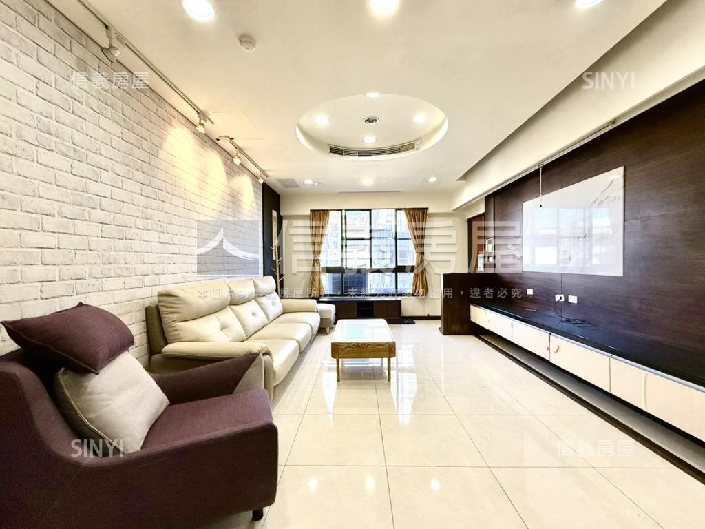 近高鐵採光大四房雙車房屋室內格局與周邊環境