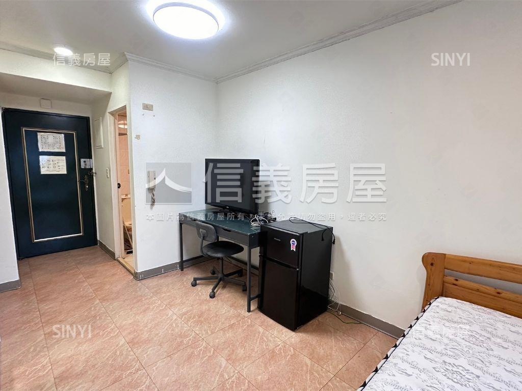 三木套房讚房屋室內格局與周邊環境