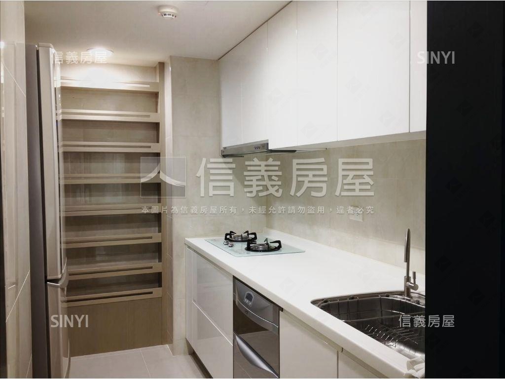 店長推薦森美術電梯平面車房屋室內格局與周邊環境