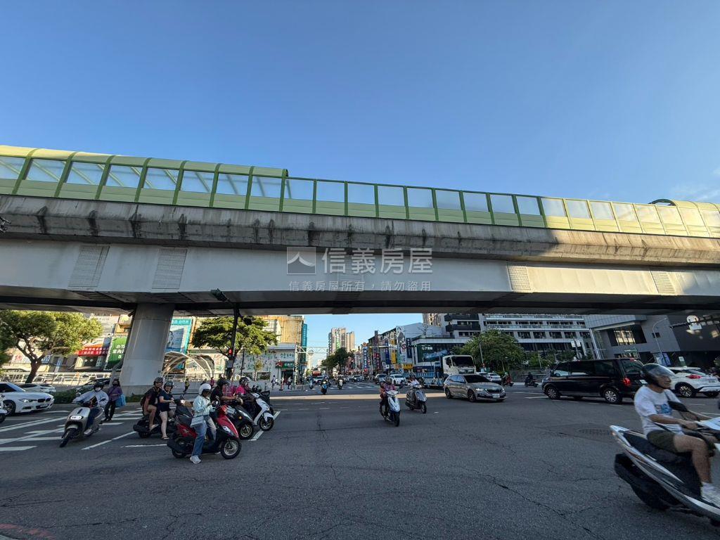 文心中清捷運旁機能三房房屋室內格局與周邊環境
