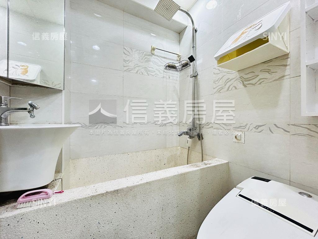 蘆洲北側＊稀有一樓辦公房屋室內格局與周邊環境