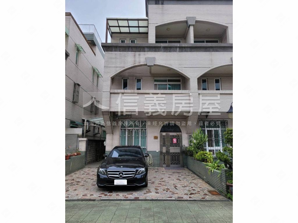 庭院朝南大地坪透天別墅房屋室內格局與周邊環境
