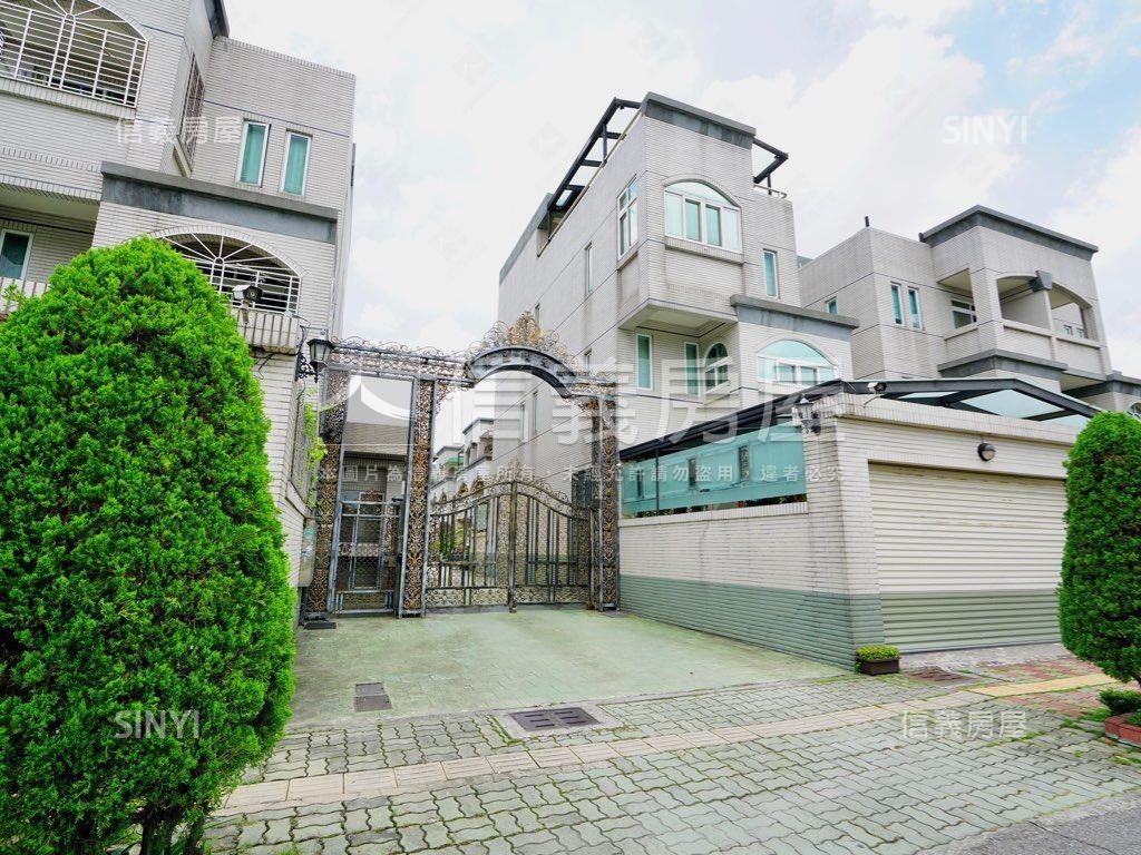庭院朝南大地坪透天別墅房屋室內格局與周邊環境