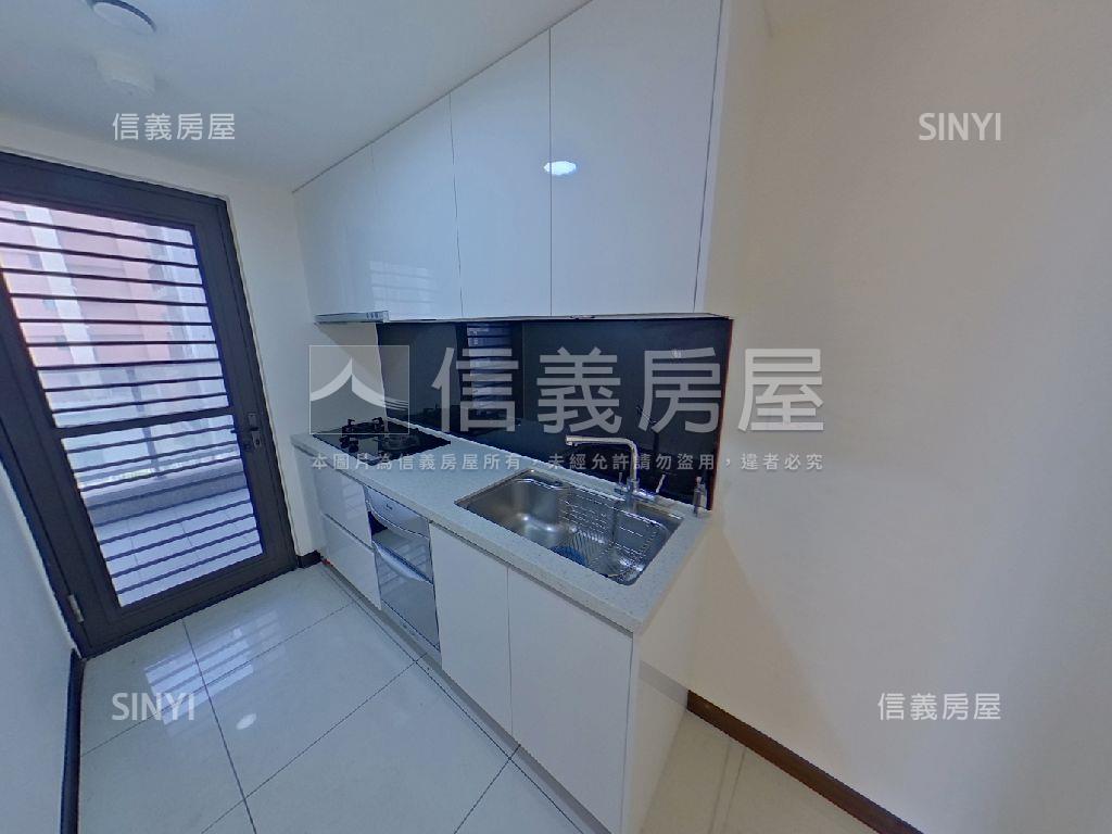 ＪＯＹＱ質感美宅房屋室內格局與周邊環境