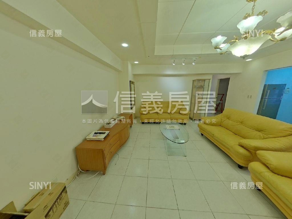 專任高視野觀天廈房屋室內格局與周邊環境
