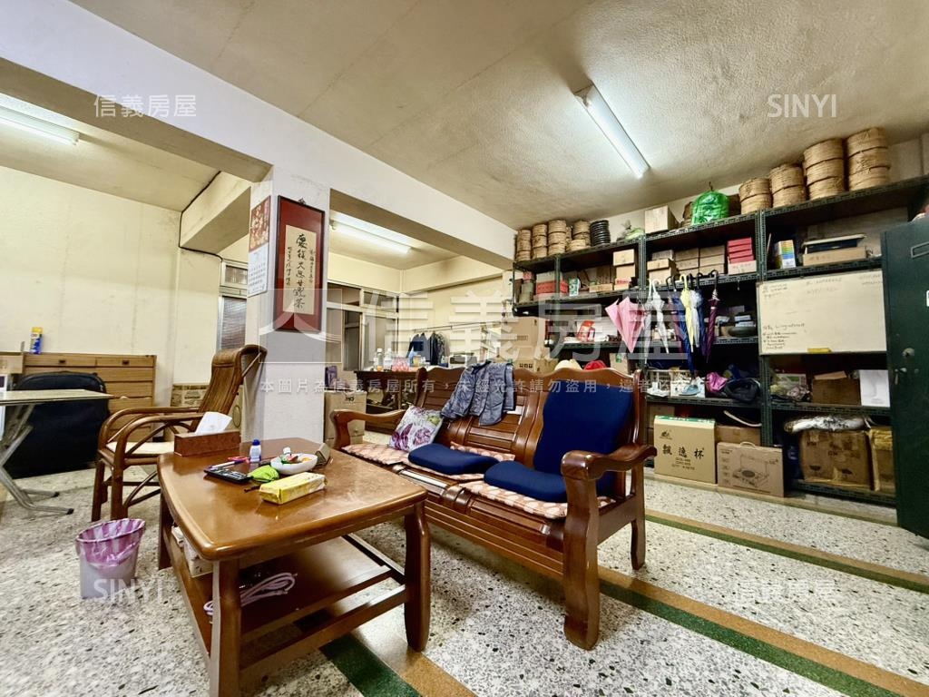 東門市場傳家金山店面房屋室內格局與周邊環境
