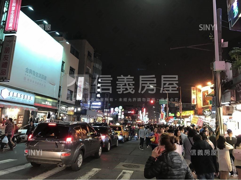 士林夜市金牌透天房屋室內格局與周邊環境