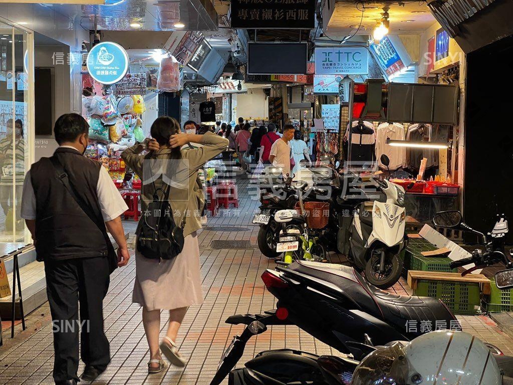 士林夜市金牌透天房屋室內格局與周邊環境
