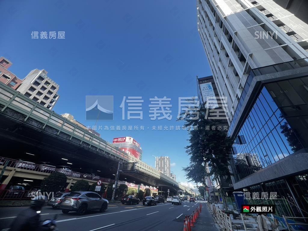 【城人之美】首泰兩房５Ｆ房屋室內格局與周邊環境