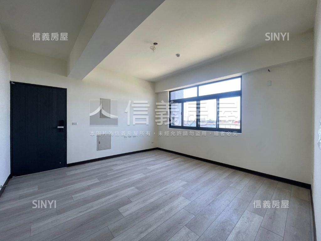 金雅閤慕全新三房車位房屋室內格局與周邊環境