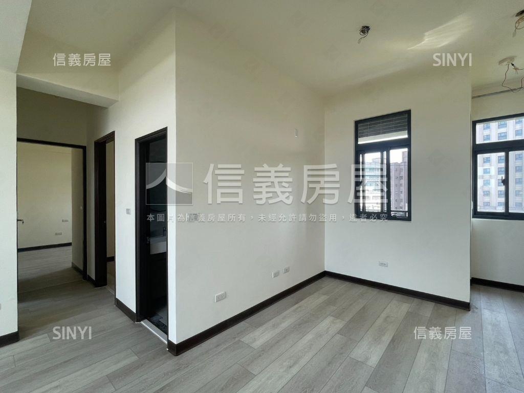 金雅閤慕全新三房車位房屋室內格局與周邊環境
