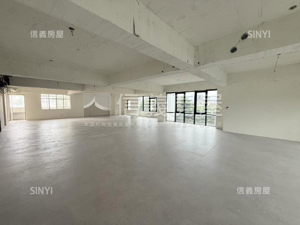 行政園區辦公室房屋室內格局與周邊環境