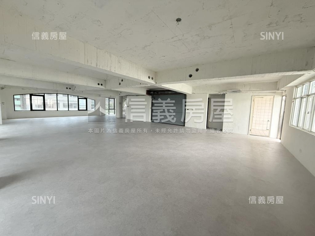 行政園區辦公室房屋室內格局與周邊環境