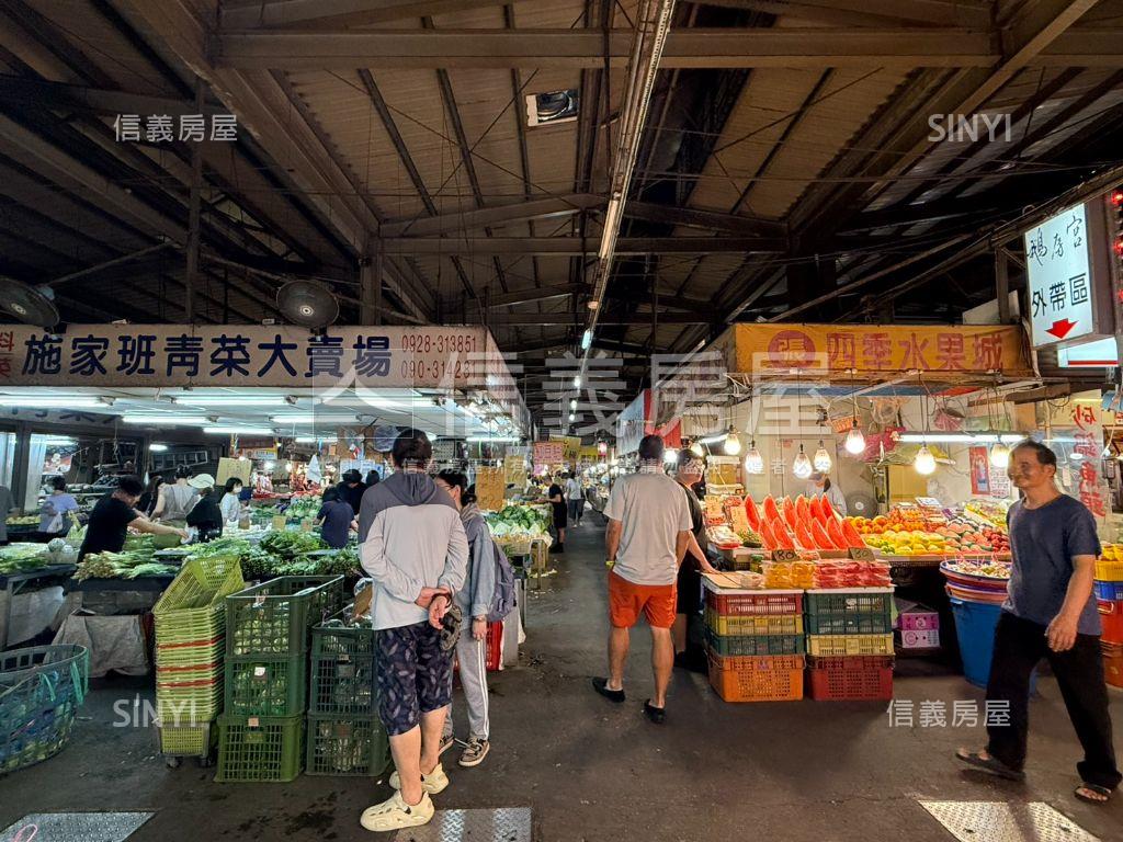 近運動中心三房露臺平車位房屋室內格局與周邊環境