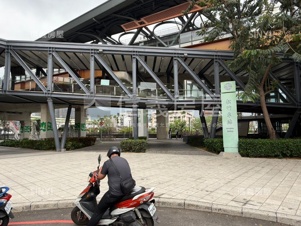 近運動中心三房露臺平車位房屋室內格局與周邊環境