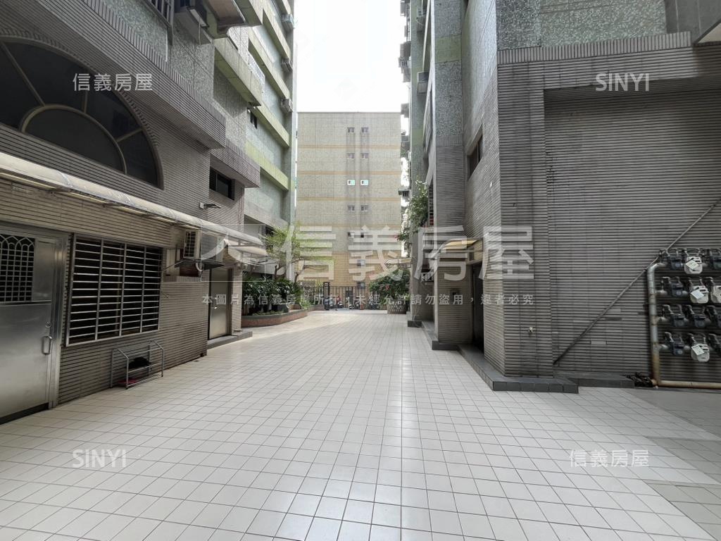 湳雅大魯閣機能三房附車位房屋室內格局與周邊環境